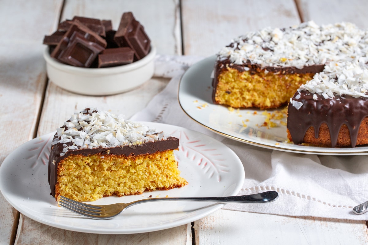 Tarta de coco y chocolate
