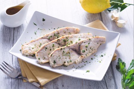 Pez espada en salmoriglio