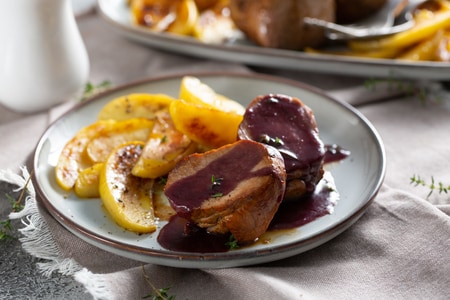 Solomillo de cerdo con salsa de vino