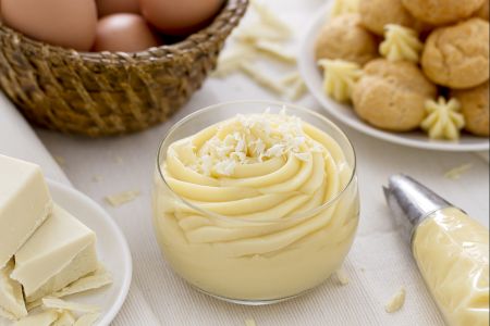 Crema pastelera de chocolate blanco