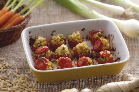 Tomatitos gratinados rellenos de bulgur