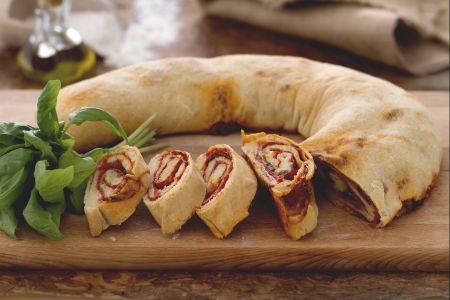 Pizza enrollada (pizza Stromboli)