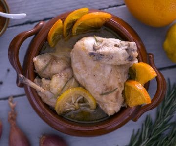 Pollo en cazuela marinado con cítricos