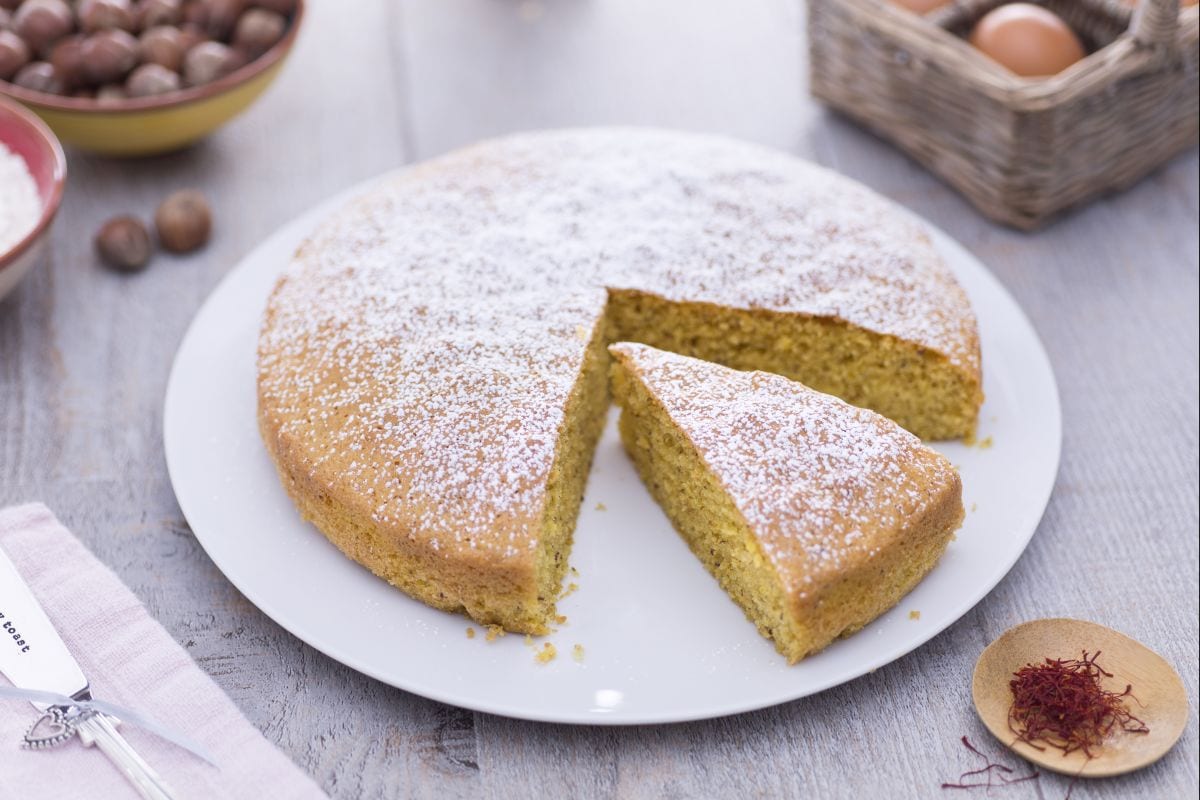 Tarta al azafrán
