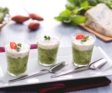 Caviar de calabacín con crema de gorgonzola