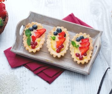 Barquitas de arroz con frutos rojos