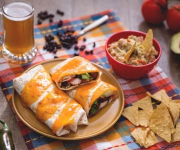 Burrito de pollo con guacamole al limón