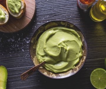 Falsa mayonesa de aguacate