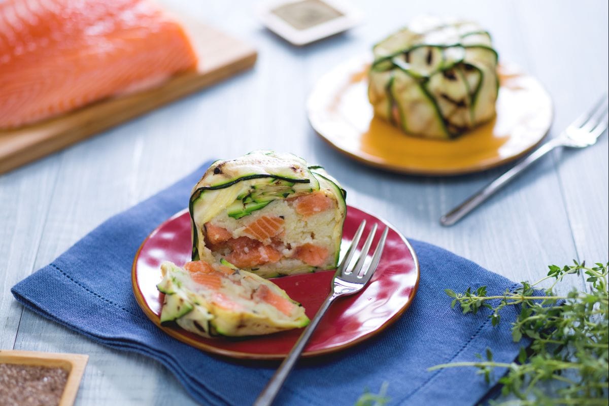Timbal de salmón y calabacines