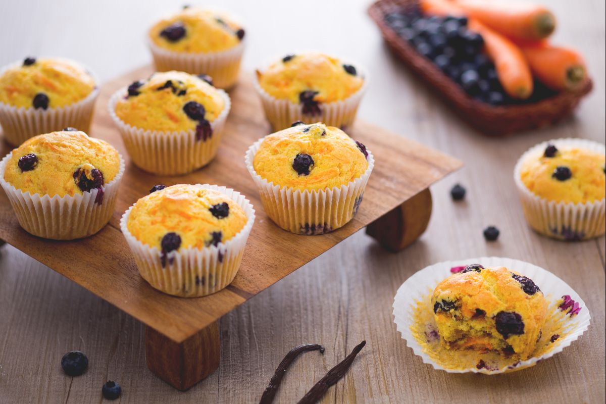 Muffins de zanahoria y arándanos