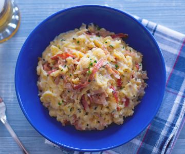 Spatzle nata y speck