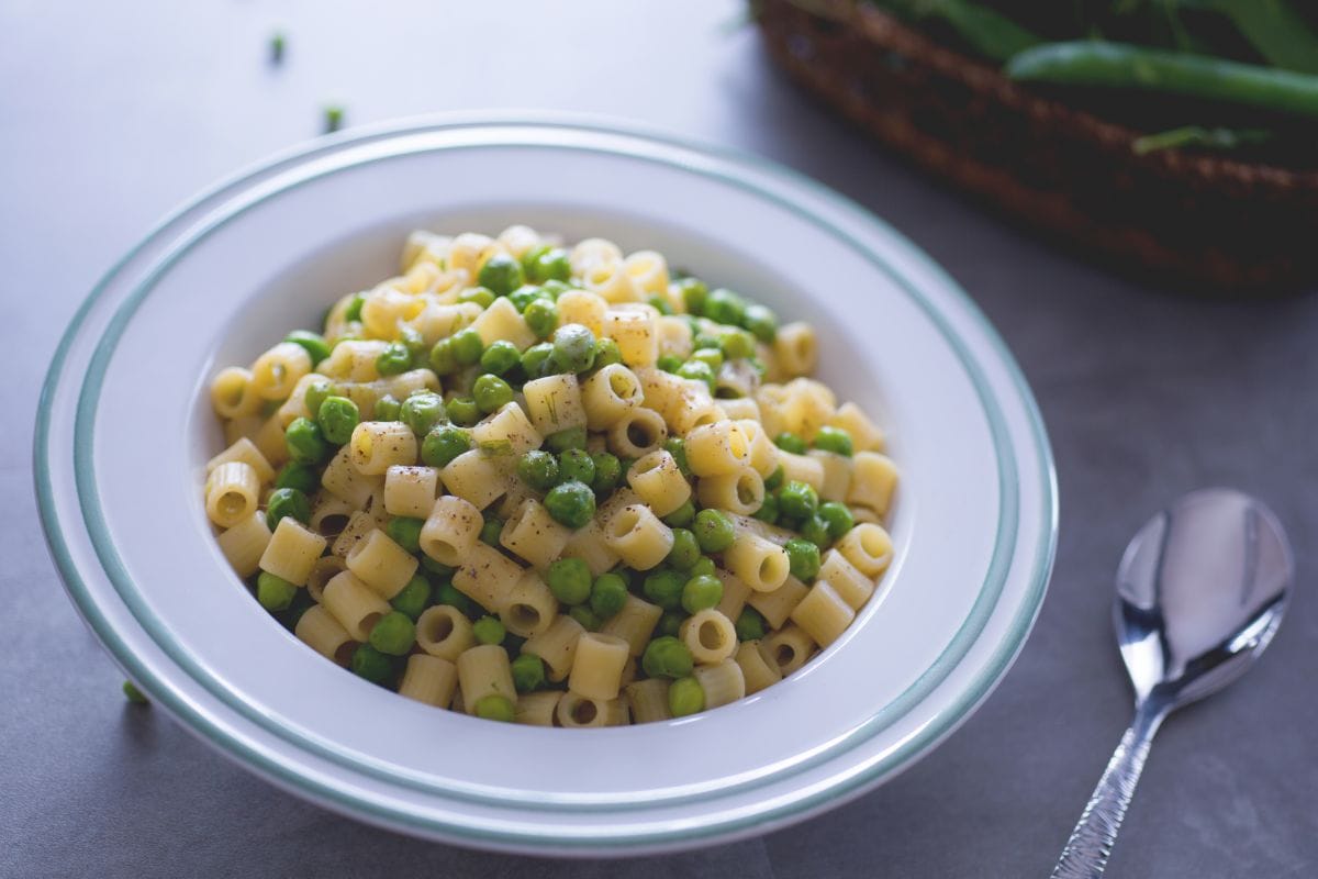 Pasta y guisantes