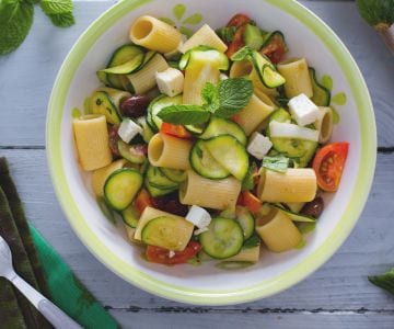 Pasta fría con calabacines