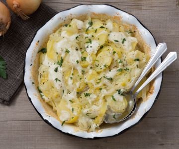 Patatas a la lionesa