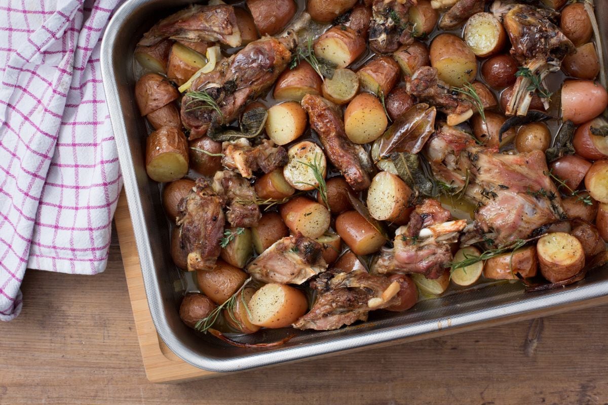 Cordero al horno con patatas