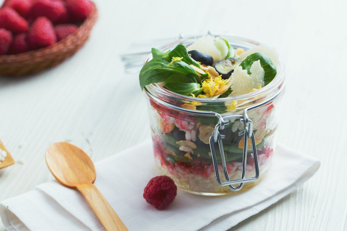 Ensalada de arroz con frutos secos
