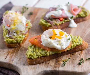 Tostada de aguacate