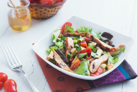Ensalada de pollo y calabacines
