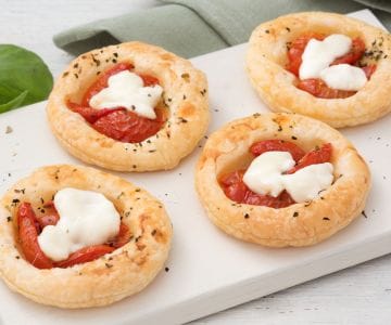 Hojaldres capreses