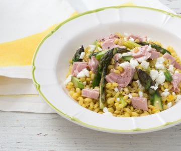 Cebada con atún y azafrán