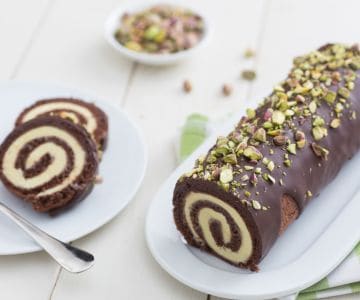 Rollo de chocolate y pistacho