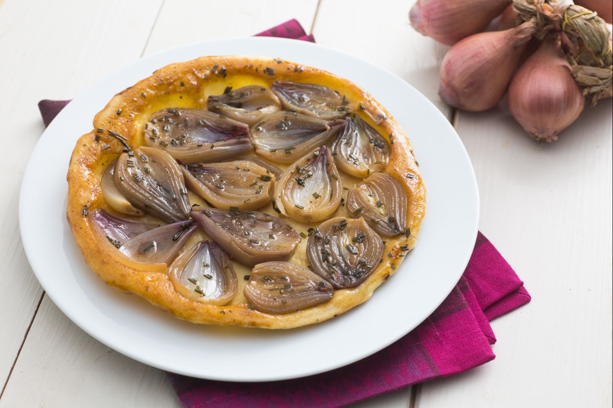 Tatin de chalotas