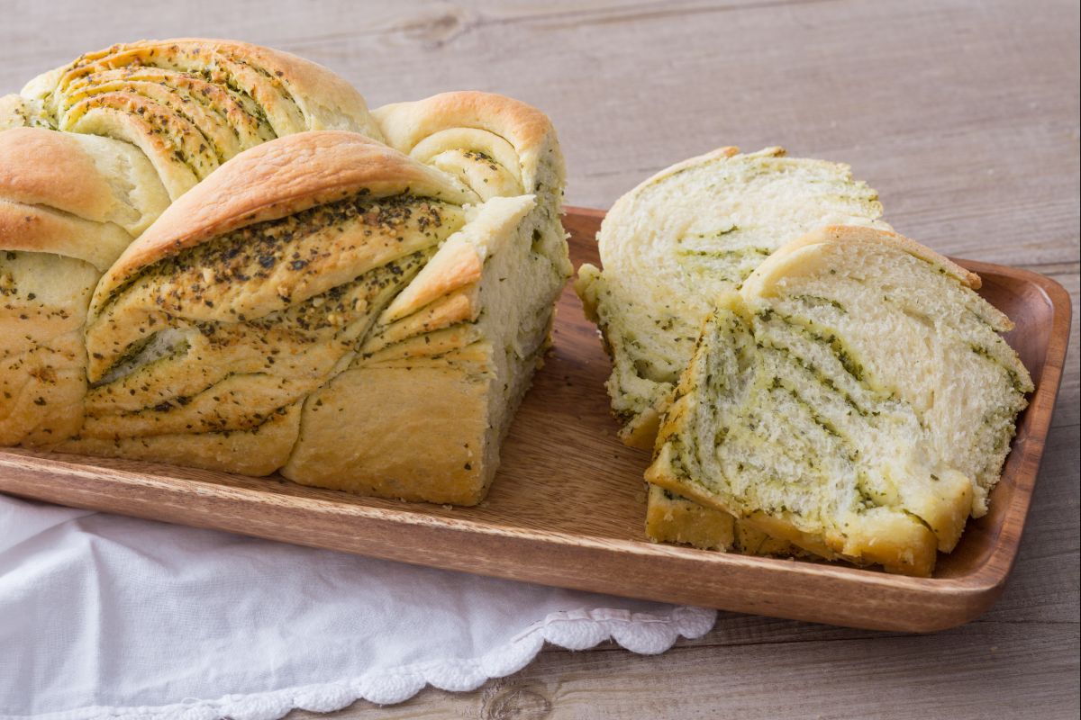 Trenza al pesto