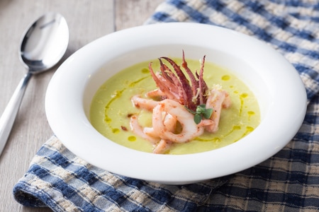 Crema de calabacines trompeta y calamares